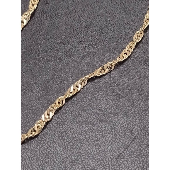 **Sale** 18KT GP twisted necklace and bracelet set - Picture 9 of 10